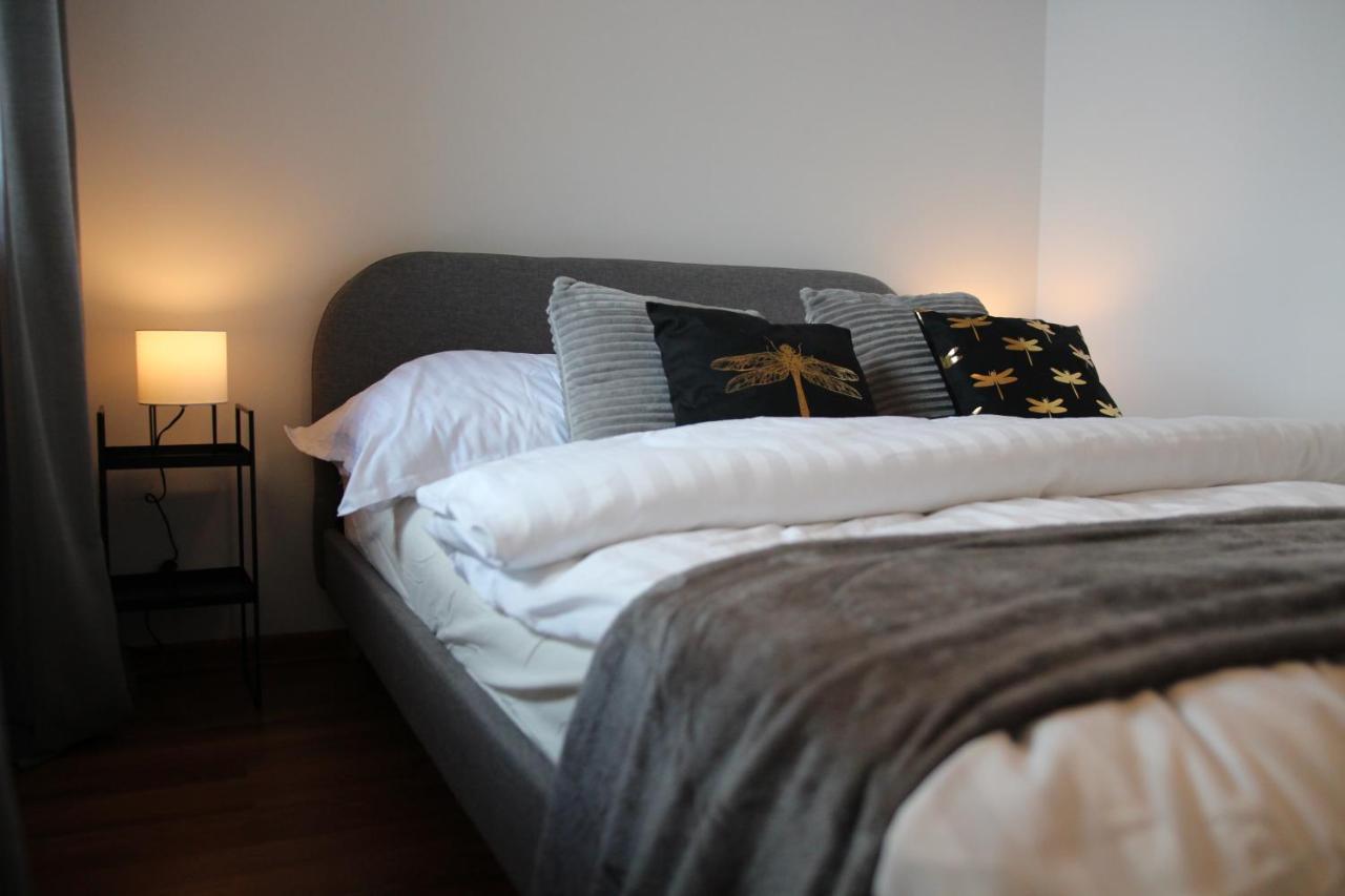 Апартаменты Apartament Reymonta Park Пётркув-Трыбунальский Экстерьер фото