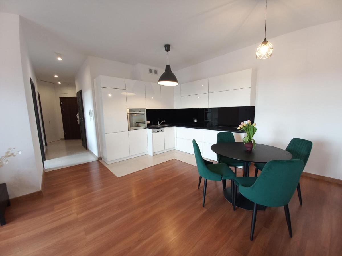 Апартаменты Apartament Reymonta Park Пётркув-Трыбунальский Экстерьер фото