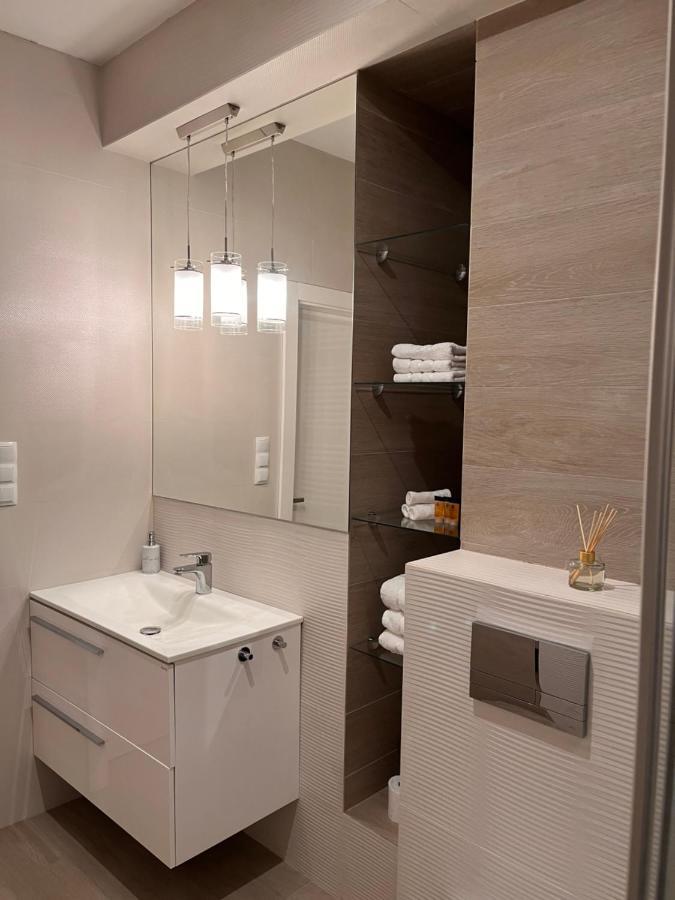 Апартаменты Apartament Reymonta Park Пётркув-Трыбунальский Экстерьер фото